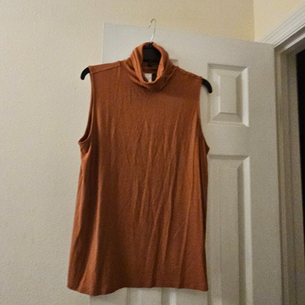 Wynne elegant viscose Rust Camel Soft sleeveless turtleneck layers top Base